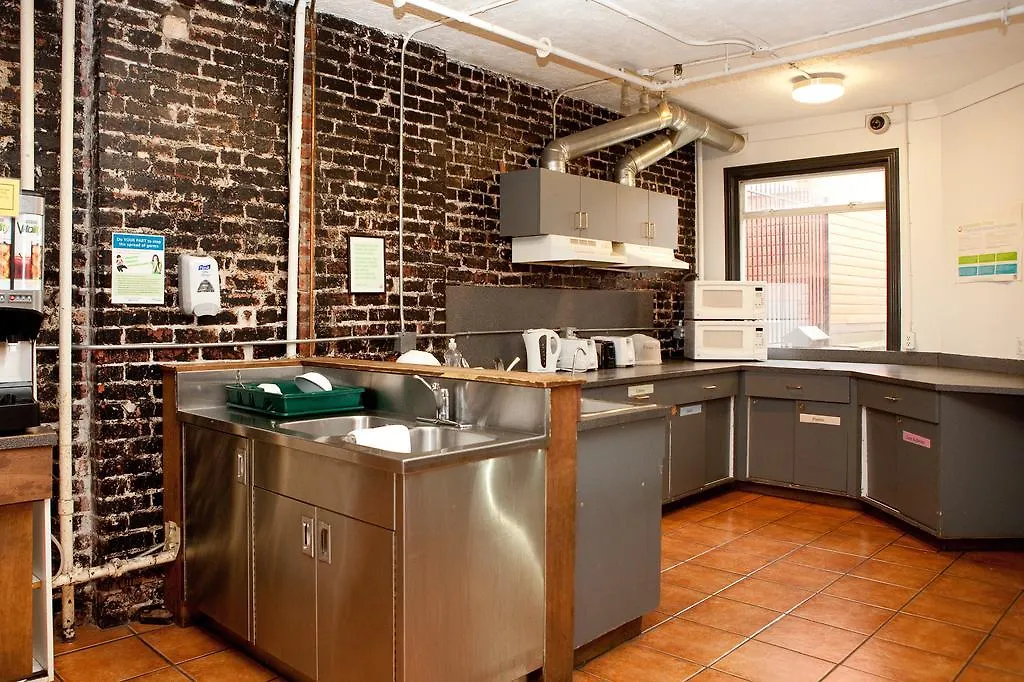 Hostel Hi Vancouver Central